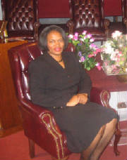 pastorandfirstlady002a.jpg
